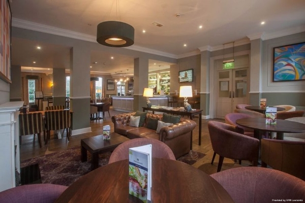 London Chigwell Prince Regent Hotel Signature Collection by Best Western